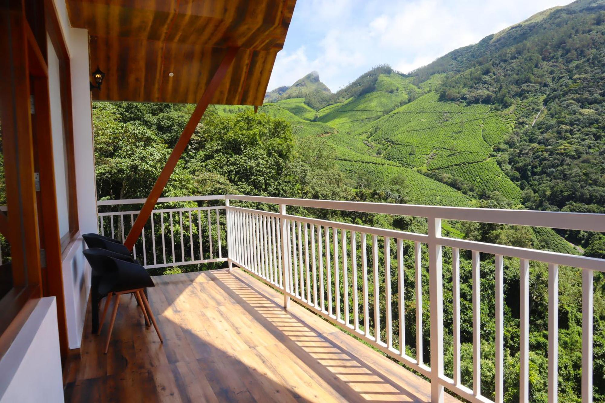 Отель The Teatree Munnar Suryanelli Экстерьер фото