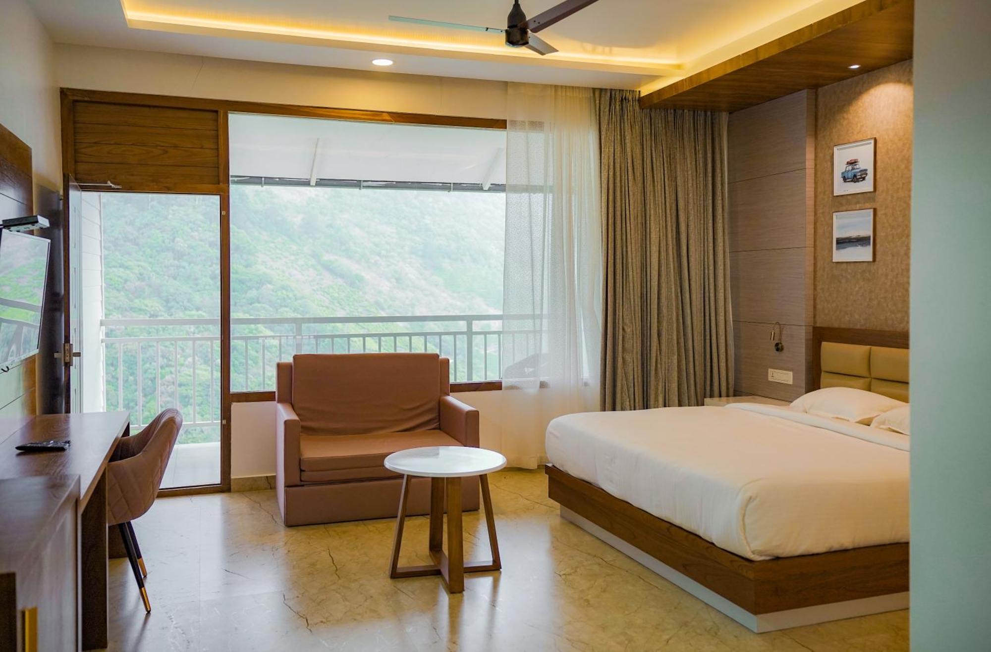Отель The Teatree Munnar Suryanelli Экстерьер фото