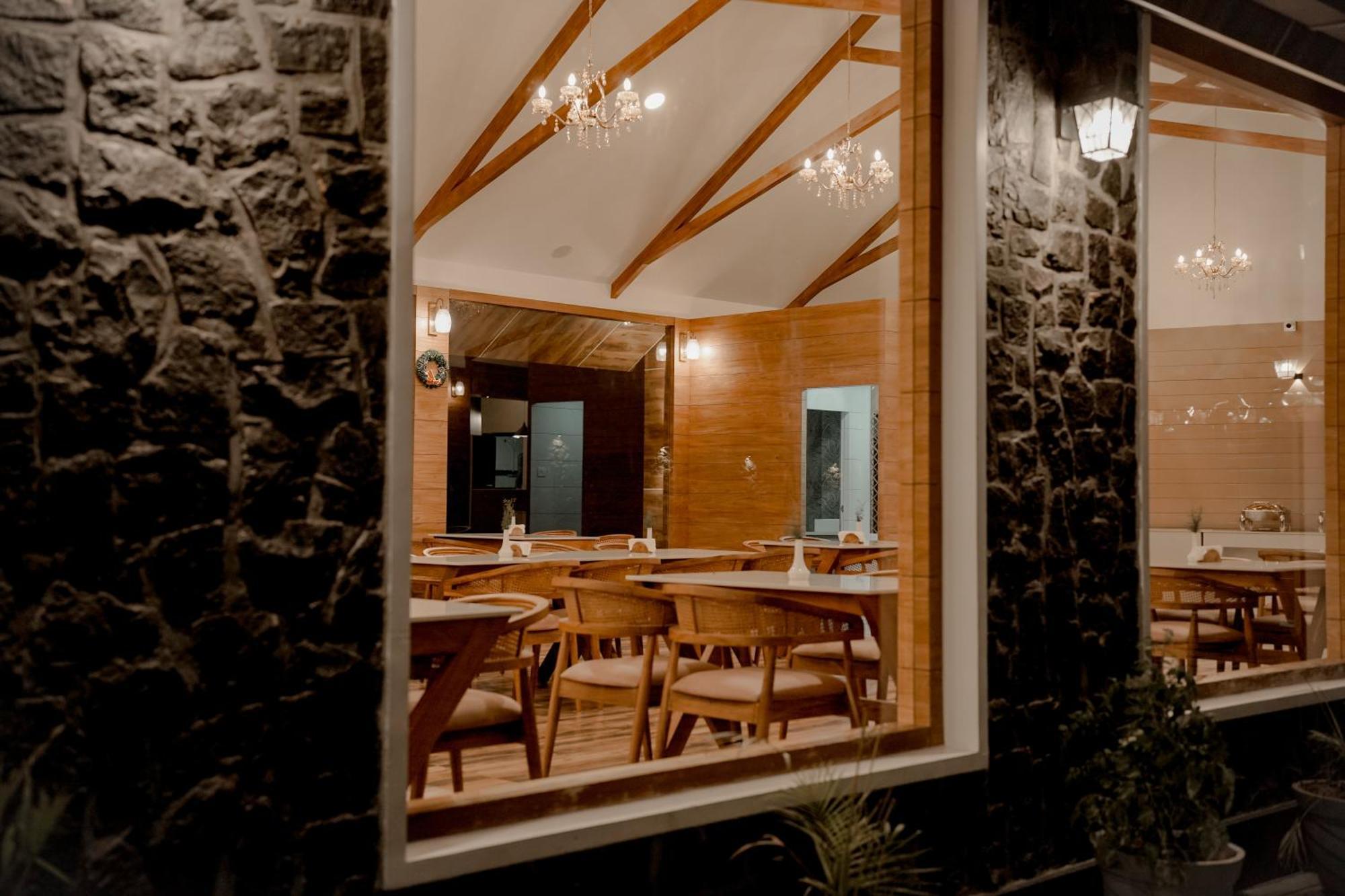 Отель The Teatree Munnar Suryanelli Экстерьер фото